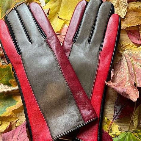 Leather Gloves in Hazel 